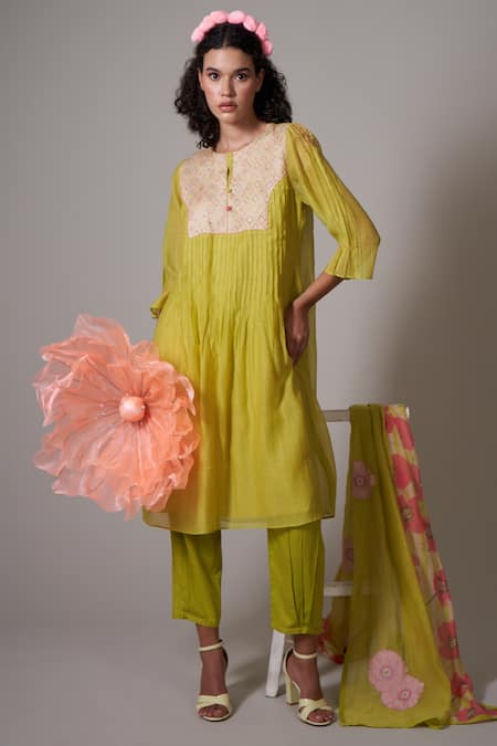 Shop Priti Prashant Green Cotton, Silk Beads Round Neck Sayuri Handwoven Pleated Kurta With Pant Online at Aza Fashions Shop_Priti Prashant_Green Cotton, Silk Beads Round Neck Sayuri Handwoven Pleated Kurta With Pant _Online_at_Aza_Fashions