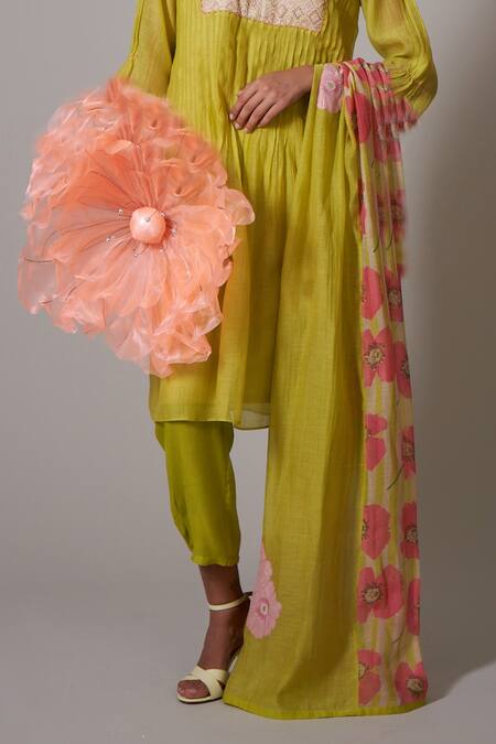 Priti Prashant Green Cotton, Silk, Muslin Beads, Gekka Pleated Handwoven Kurta Pant Set at Aza Fashions Priti Prashant_Green Cotton, Silk, Muslin Beads, Gekka Pleated Handwoven Kurta Pant Set _at_Aza_Fashions