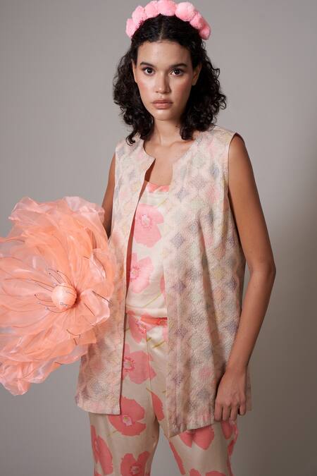 Priti Prashant Beige Silk, Satin Embroidery Round Neck Kigiku Jacket With Poppy Print Pant Set at Aza Fashions Priti Prashant_Beige Silk, Satin Embroidery Round Neck Kigiku Jacket With Poppy Print Pant Set _at_Aza_Fashions