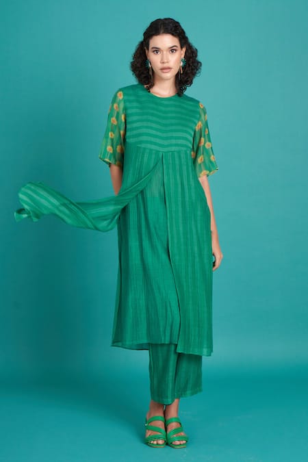 Priti Prashant_Green Cotton, Silk Round Neck Abeer Striped Print Kurta And Pant Set _Online_at_Aza_Fashions