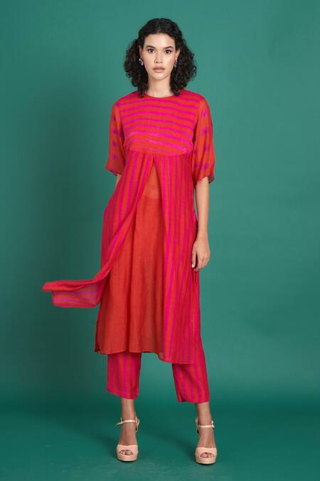 Priti Prashant_Red Cotton, Silk Embroidery Round Neck Abeer Striped Print Kurta With Pant _Online_at_Aza_Fashions