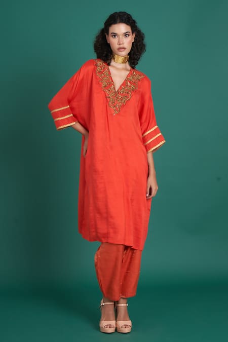 Priti Prashant Orange Silk Embroidered Zardozi V Neck Hana Kaftan Kurta And Pant Set 