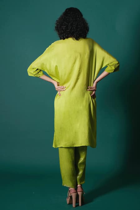 Priti Prashant Riaa Embroidered Neck Kaftan Kurta & Pant Set 