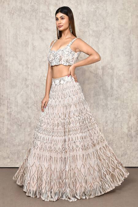 Buy_Ritika Mirchandani_Pink Crepe Embroidery Thread Geometric Lehenga And Blouse Set  _Online_at_Aza_Fashions