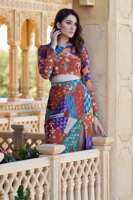 Amrood Orange Modal, Satin Beads, Embroidery Round Neck Mixed Print Top And Skirt Set Online at Aza Fashions Amrood_Orange Modal, Satin Beads, Embroidery Round Neck Mixed Print Top And Skirt Set _Online_at_Aza_Fashions