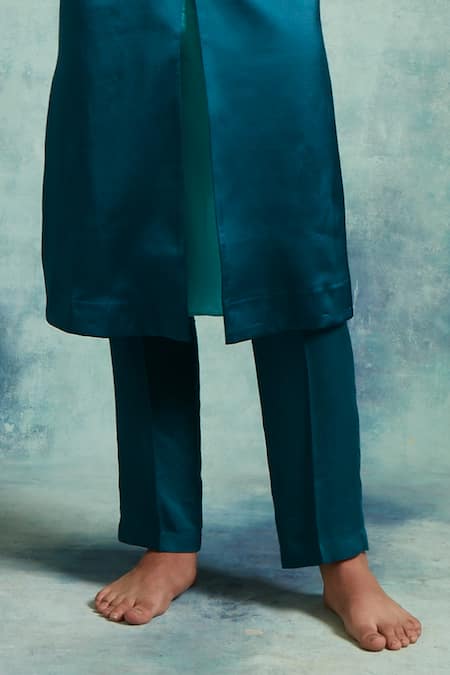 Buy Vedika Soni Blue Satin Embroidery Floral Placed Sherwani Pant Set Online at Aza Fashions Buy_Vedika Soni_Blue Satin Embroidery Floral Placed Sherwani Pant Set _Online_at_Aza_Fashions