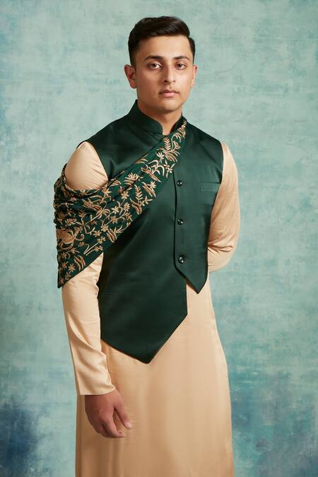 Shop_Vedika Soni_Green Satin Embroidery Floral Bundi Kurta Set _Online_at_Aza_Fashions