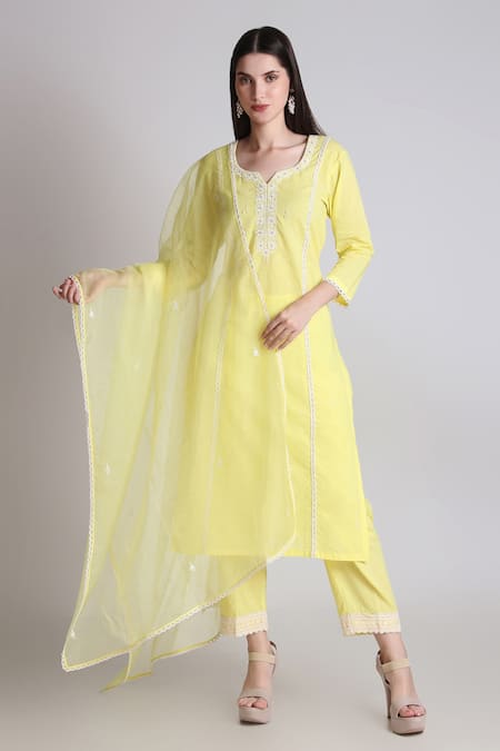 Tashee Yellow Cotton, Organza Pearls, Embroidery Scoop Neck Flora Kurta Pant Set 