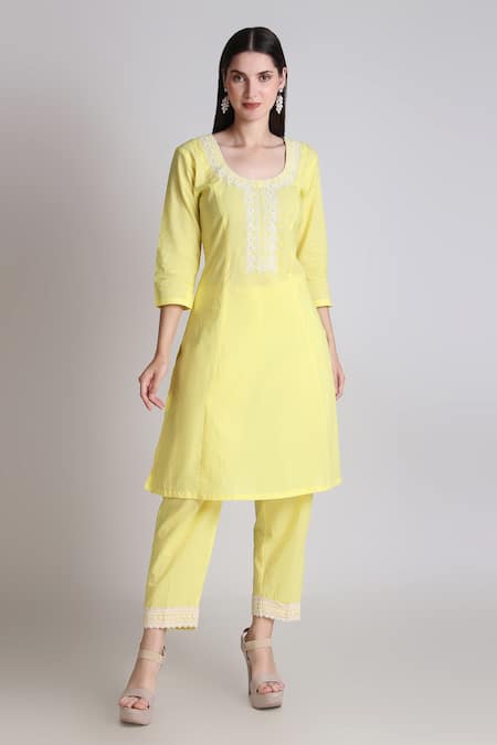 Tashee Yellow Cotton Pearls, Lace Scoop Neck Garden Embroidered Kurta With Pant 