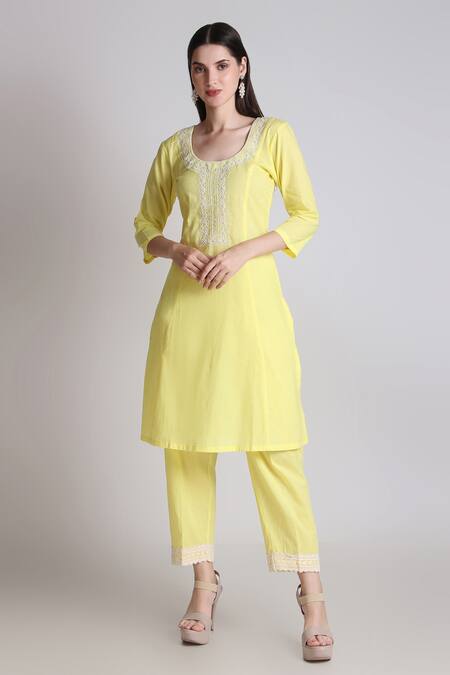 Buy_Tashee_Yellow Cotton Pearls, Lace Scoop Neck Garden Embroidered Kurta With Pant _Online_at_Aza_Fashions