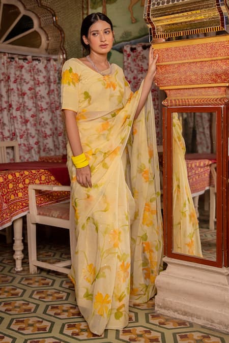 Buy Geroo Jaipur Yellow Chiffon, Jacquard Botanic Hand Painted Saree With Unstitched Blouse Piece Online at Aza Fashions Buy_Geroo Jaipur_Yellow Chiffon, Jacquard Botanic Hand Painted Saree With Unstitched Blouse Piece _Online_at_Aza_Fashions