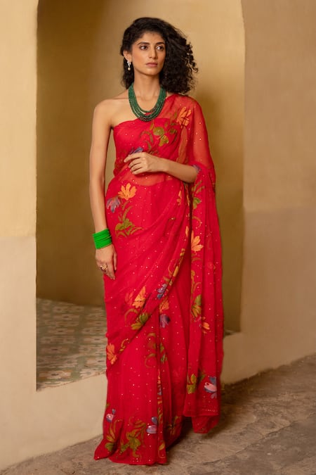 Geroo Jaipur_Red Chiffon, Jacquard Flower Hand Painted Saree With Unstitched Blouse Piece _Online_at_Aza_Fashions