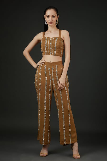 Vedika Soni Beige Georgette Embroidery Sequin Kaftan Leaf Neck Solid Pant Set Online at Aza Fashions Vedika Soni_Beige Georgette Embroidery Sequin Kaftan Leaf Neck Solid Pant Set _Online_at_Aza_Fashions