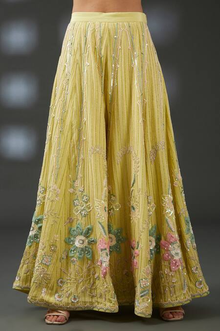 Vedika Soni_Green Georgette Embroidery Sequin Notched Stripe Kurta Sharara Set _Online_at_Aza_Fashions