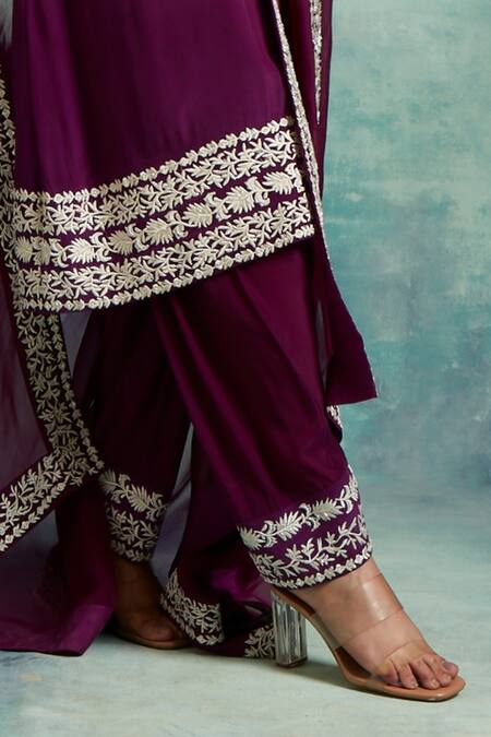 Buy Vedika Soni Purple Crepe Embroidery, Zari Round Neck Floral Resham Kurta Set Online at Aza Fashions Buy_Vedika Soni_Purple Crepe Embroidery, Zari Round Neck Floral Resham Kurta Set _Online_at_Aza_Fashions