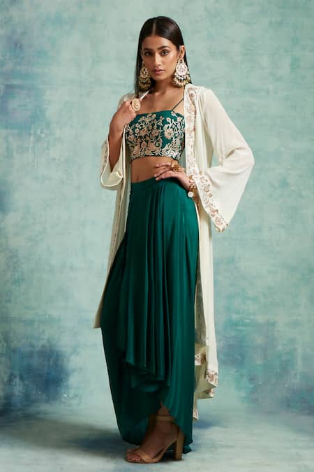 Vedika Soni_White Crepe Embroidered Sequin Cape Open Dhoti Skirt Set _at_Aza_Fashions
