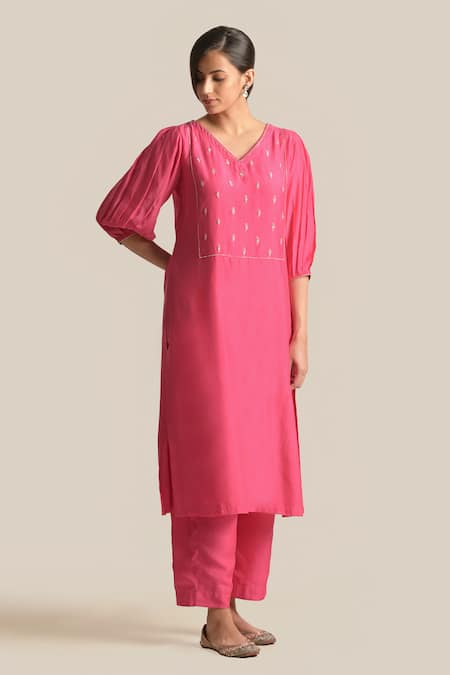Cupid Cotton Pink Silk, Cotton Embroidery V-neck Inaya Yoke Kurta And Pant Set
