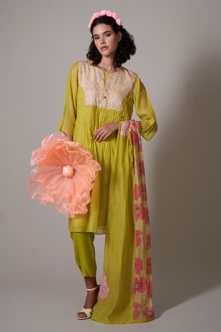 Priti Prashant Gekka Pleated Handwoven Kurta Pant Set 
