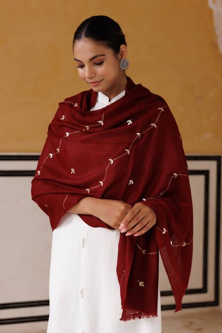 Buy Geroo Jaipur Maroon Wool Jaal Pattern Shawl Online at Aza Fashions Buy_Geroo Jaipur_Maroon Wool Jaal Pattern Shawl _Online_at_Aza_Fashions