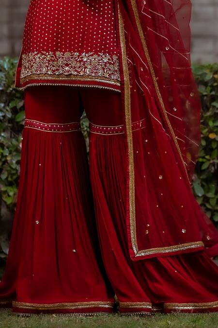 Sangeeta Swati_Maroon Net, Viscose, Silk Sequins, Zari, Embroidery V-neck Kurta Gharara Set _Online_at_Aza_Fashions