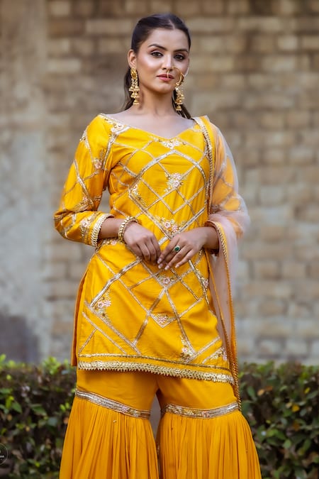 Buy_Sangeeta Swati_Yellow Silk, Georgette, Net, Viscose Gota Patti, Geometric Kurta Gharara Set _Online_at_Aza_Fashions