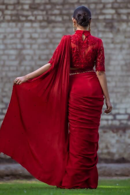 Sangeeta Swati Pre-Draped Saree With Embroidered Blouse 