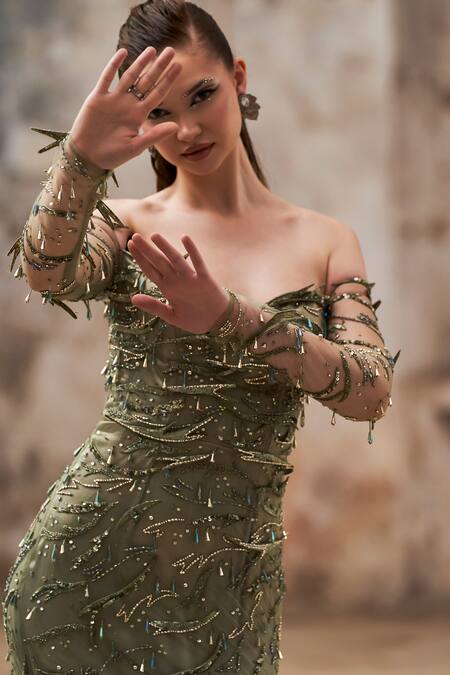 Pooja Peshoria_Green Satin Hand Embroidery Crystals Sweetheart Neck Gown _Online_at_Aza_Fashions