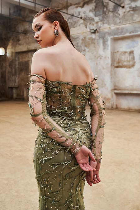 Buy_Pooja Peshoria_Green Satin Hand Embroidery Crystals Sweetheart Neck Gown 