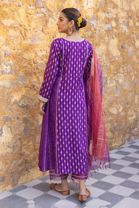 Shop Myaara Purple Silk, Cotton, Organza Sequins, Zari Split Foliage Pattern Kurta Pant Set at Aza Fashions Shop_Myaara_Purple Silk, Cotton, Organza Sequins, Zari Split Foliage Pattern Kurta Pant Set _at_Aza_Fashions
