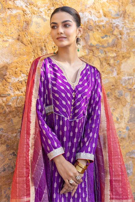 Shop Myaara Purple Silk, Cotton, Organza Sequins, Zari Split Foliage Pattern Kurta Pant Set Online at Aza Fashions Shop_Myaara_Purple Silk, Cotton, Organza Sequins, Zari Split Foliage Pattern Kurta Pant Set _Online_at_Aza_Fashions