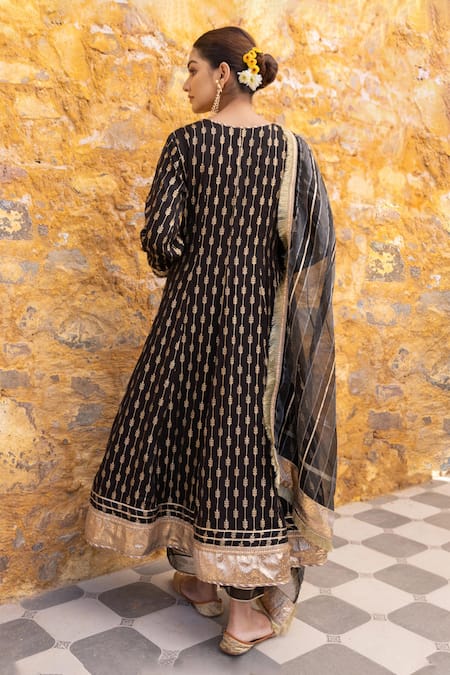 Shop Myaara Black Silk, Viscose, Organza, Cotton Sequins, Foliage Pattern Anarkali Pant Set at Aza Fashions Shop_Myaara_Black Silk, Viscose, Organza, Cotton Sequins, Foliage Pattern Anarkali Pant Set _at_Aza_Fashions