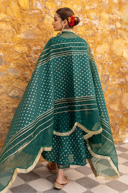 Shop_Myaara_Green Chanderi, Cotton, Organza Sequins, Zari, Floral Butti Anarkali Pant Set _at_Aza_Fashions