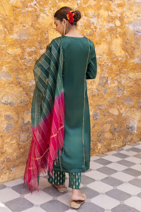 Shop Myaara Green Satin, , , Solid Kurta Set With Floral Butti Pant at Aza Fashions Shop_Myaara_Green Satin, , , Solid Kurta Set With Floral Butti Pant _at_Aza_Fashions