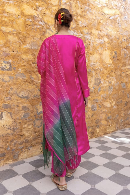 Shop Myaara Fuchsia Satin, Silk, Organza, Viscose Sequins, Gota Patti, Work Kurta Pant Set at Aza Fashions Shop_Myaara_Fuchsia Satin, Silk, Organza, Viscose Sequins, Gota Patti, Work Kurta Pant Set _at_Aza_Fashions