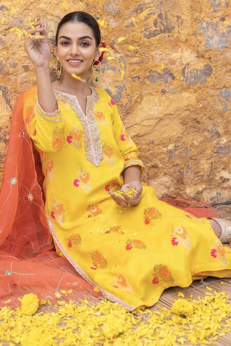 Myaara_Yellow , Viscose, Organza, Floral Blossom Pattern Kurta Pant Set _at_Aza_Fashions