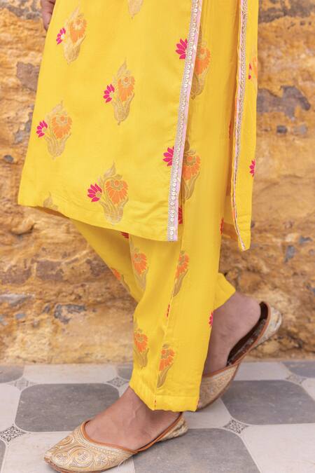 Buy_Myaara_Yellow , Viscose, Organza, Floral Blossom Pattern Kurta Pant Set 