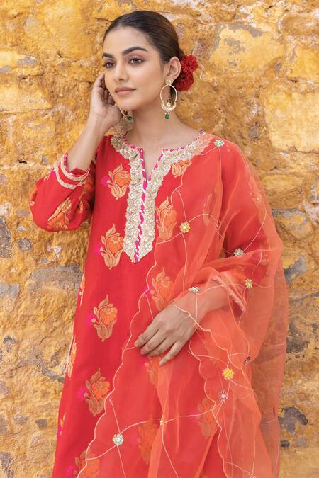 Shop_Myaara_Red Silk, Viscose, Organza Sequins, Zari, Blossom Pattern Kurta Pant Set _Online_at_Aza_Fashions