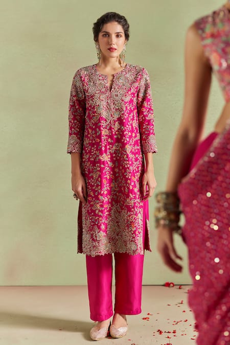 Mrunalini Rao Liba Silk Zardozi Embroidered Kurta Set 