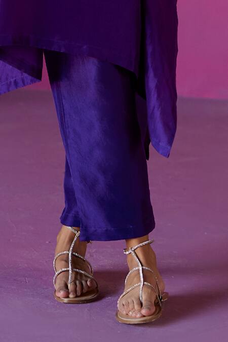 Buy_Mrunalini Rao_Purple Silk Embroidery V-neck Reva Kurta And Pant Set _Online_at_Aza_Fashions