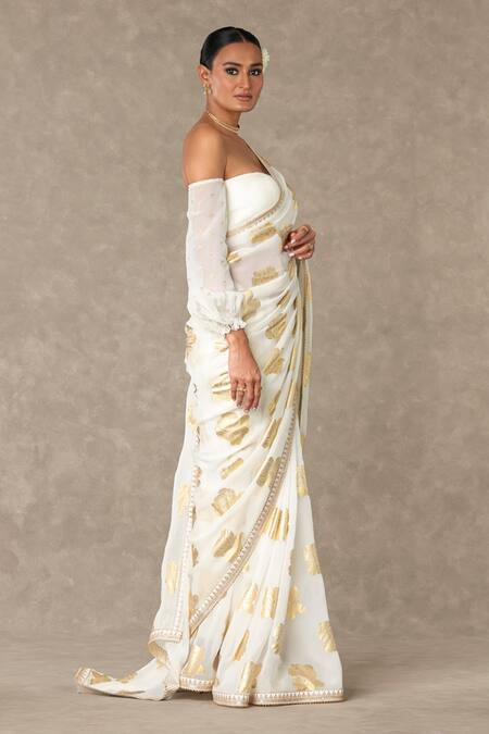 Masaba Ivory Organza, Silk Foil Printing Gulab Saree With Unstitched Blouse Piece at Aza Fashions Masaba_Ivory Organza, Silk Foil Printing Gulab Saree With Unstitched Blouse Piece_at_Aza_Fashions