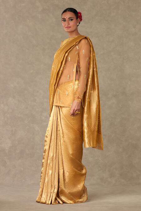 Masaba Beige Organza, Tissue, Silk Embroidery Round Neck Sunehri Saree Set With Kurta Online at Aza Fashions Masaba_Beige Organza, Tissue, Silk Embroidery Round Neck Sunehri Saree Set With Kurta_Online_at_Aza_Fashions