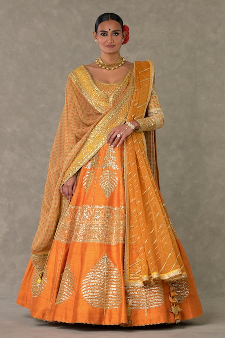 Buy Red And Orange Toned Lehenga And Blouse With Gota Lace In Chevron  Pattern KALKI Fashion India