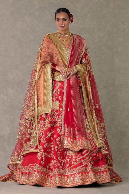 Shop_Masaba_Red Silk, Tulle Sequins V-neck Bagh E Bahara Embroidered Bridal Lehenga Set _Online_at_Aza_Fashions