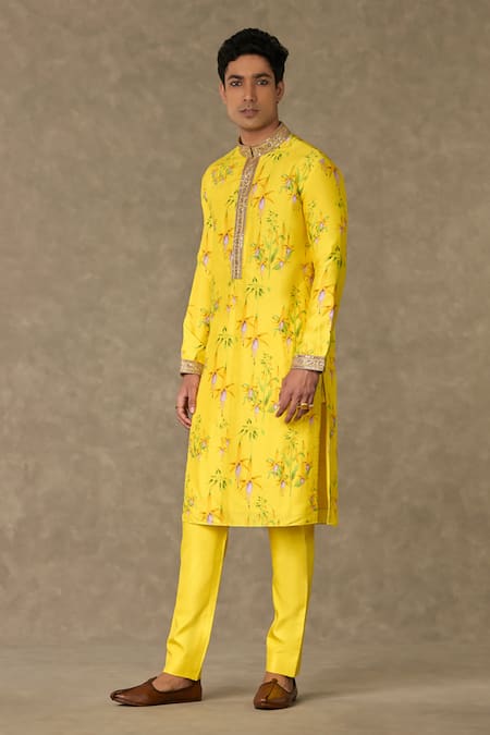 Masaba Yellow Silk Embroidery Juhi Printed Straight Kurta at Aza Fashions Masaba_Yellow Silk Embroidery Juhi Printed Straight Kurta_at_Aza_Fashions