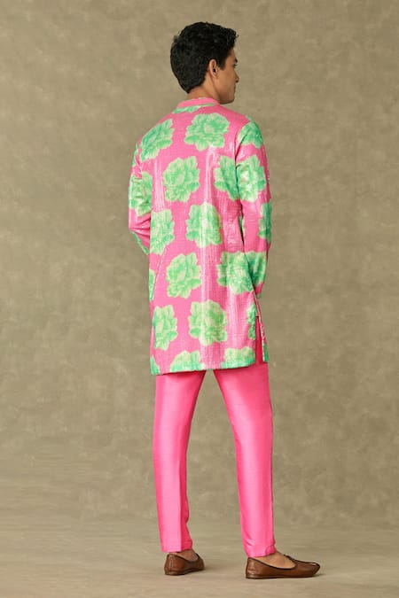 Shop Masaba Pink Georgette Sequins Nurvi Sitara Embroidered Kurta at Aza Fashions Shop_Masaba_Pink Georgette Sequins Nurvi Sitara Embroidered Kurta _at_Aza_Fashions