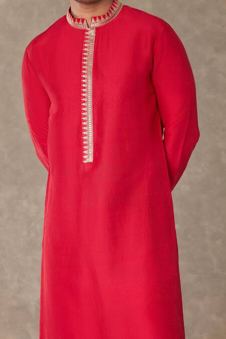 Masaba Red Silk Sequins, Diamonds Anar Placement Embroidery Kurta With Pant at Aza Fashions Masaba_Red Silk Sequins, Diamonds Anar Placement Embroidery Kurta With Pant_at_Aza_Fashions