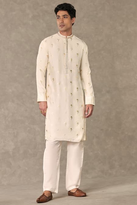 Shop Masaba Ivory Silk Foil Printing Plumeria Kurta Online at Aza Fashions Shop_Masaba_Ivory Silk Foil Printing Plumeria Kurta_Online_at_Aza_Fashions