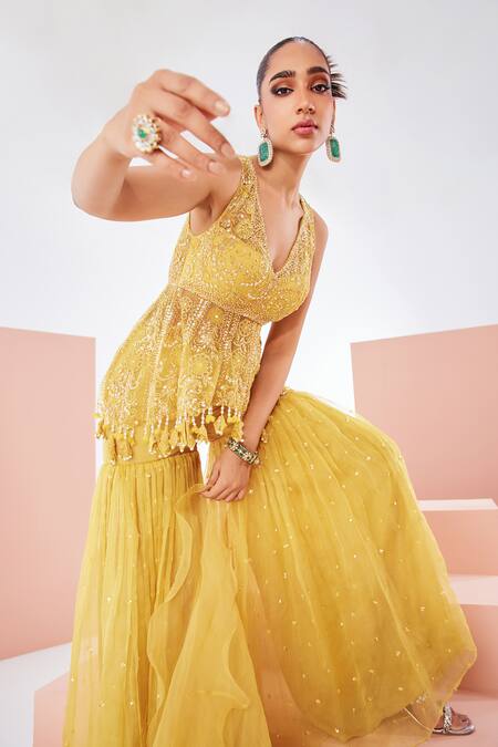 Awigna Yellow Organza, Net Embroidery, Sequins V-neck Floral Peplum Kurta Set Online at Aza Fashions Awigna_Yellow Organza, Net Embroidery, Sequins V-neck Floral Peplum Kurta Set _Online_at_Aza_Fashions