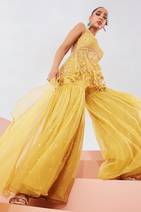 Buy Awigna Yellow Organza, Net Embroidery, Sequins V-neck Floral Peplum Kurta Set Online at Aza Fashions Buy_Awigna_Yellow Organza, Net Embroidery, Sequins V-neck Floral Peplum Kurta Set _Online_at_Aza_Fashions