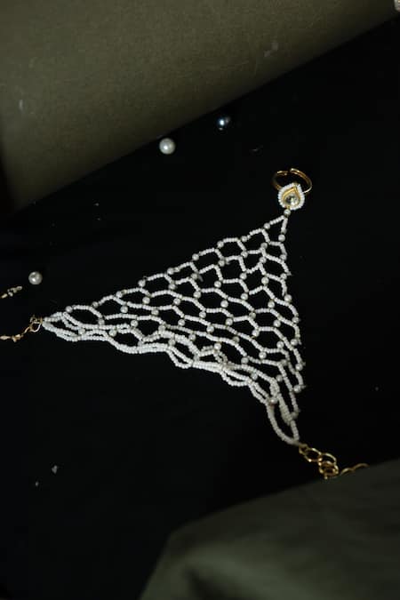 Paisley Pop Gold Plated Pearl Kundan Hathphool 